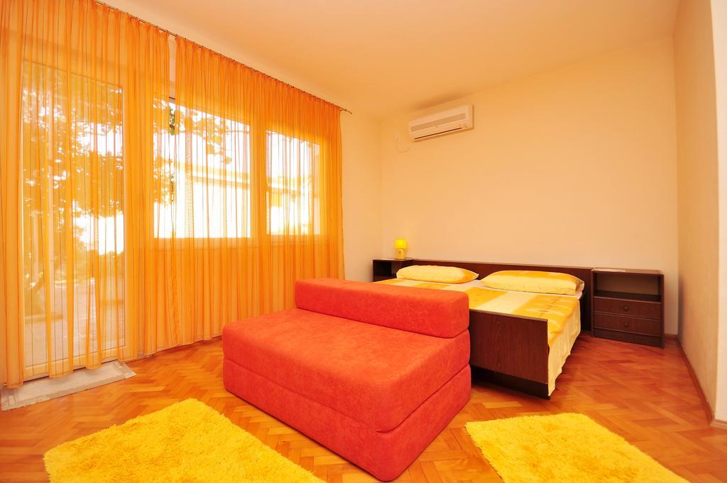 Apartments Ivan Duće Chambre photo