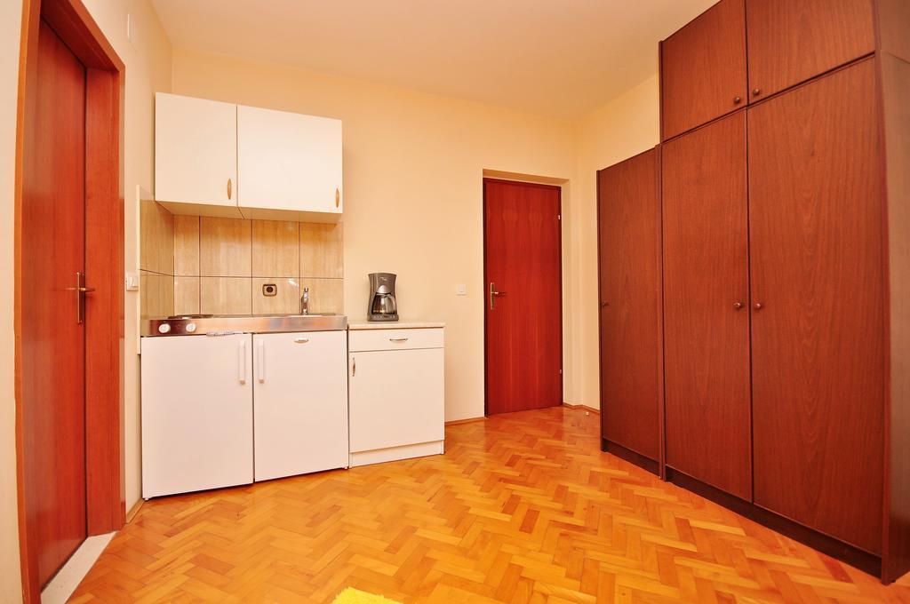 Apartments Ivan Duće Chambre photo